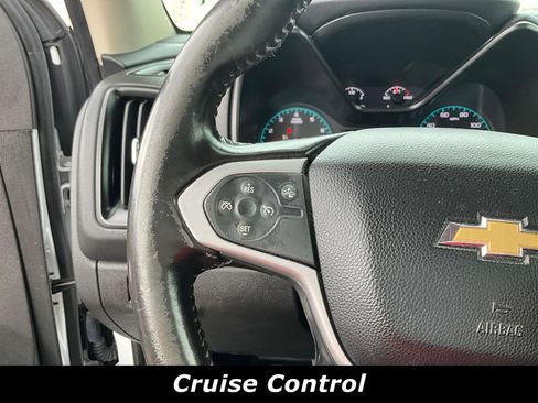 Used 2022 Chevrolet Colorado LT w/ Fleet Safety Package RWD image 10