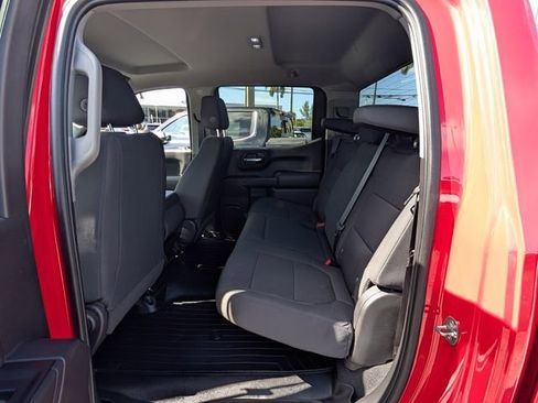 Used 2020 Chevrolet Silverado 1500 Custom w/ Custom Value Package image 9