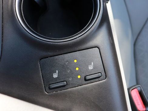 Used 2021 Toyota Camry XSE image 18