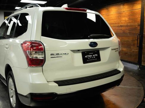 Used 2016 Subaru Forester 2.5i Premium image 6