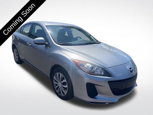 Used 2013 MAZDA MAZDA3 i SV FWD image 3