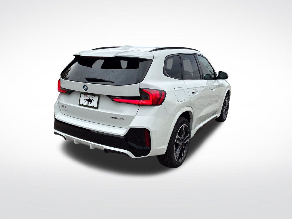 New 2027 BMW X1 xDrive28i w/ Technology Package AWD/4WD image 3