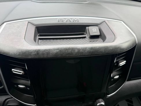 Used 2020 RAM 1500 Big Horn RWD image 23