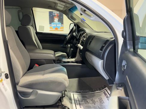 Used 2010 Toyota Tundra SR5 image 11