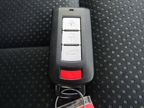 Used 2026 Mitsubishi Eclipse Cross AWD image 39