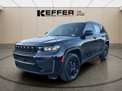 New 2026 Jeep Grand Cherokee Altitude