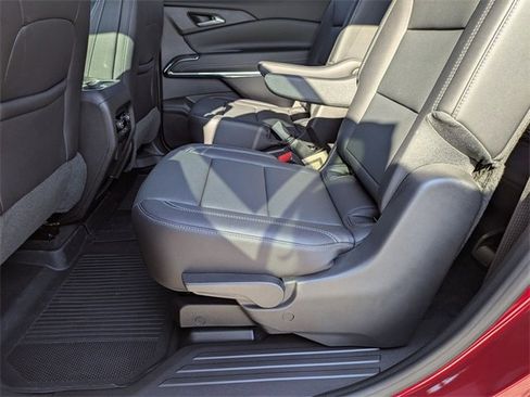 New 2026 Chevrolet Traverse LT w/ Sun and Wheel Package image 28