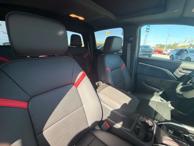 New 2026 Chevrolet Colorado Z71 w/ Technology Package AWD/4WD image 28