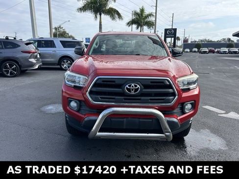 Used 2017 Toyota Tacoma SR image 2