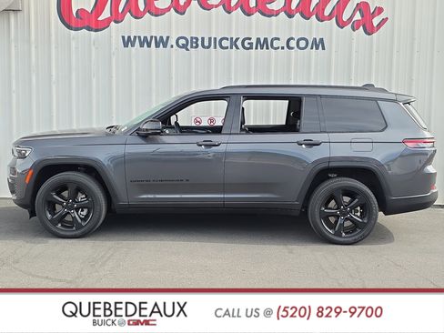 Used 2022 Jeep Grand Cherokee L Laredo RWD image 4