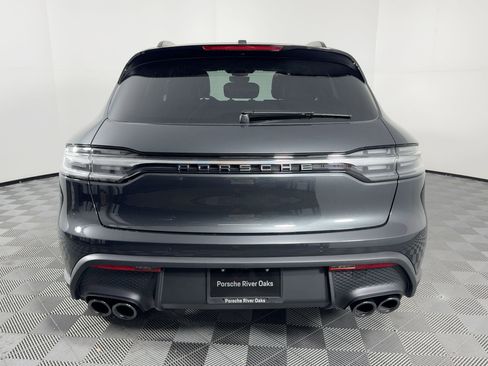 Used 2026 Porsche Macan image 10