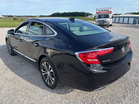 Used 2017 Buick LaCrosse Preferred FWD image 5