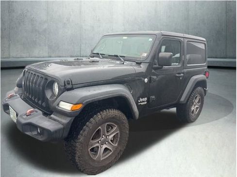 Used 2018 Jeep Wrangler Sport image 1