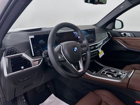 New 2026 BMW X5 xDrive50e w/ Premium Package AWD/4WD image 33