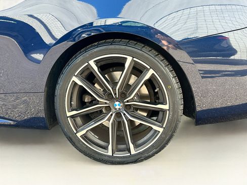 Used 2023 BMW 430i Coupe w/ M Sport Package image 11