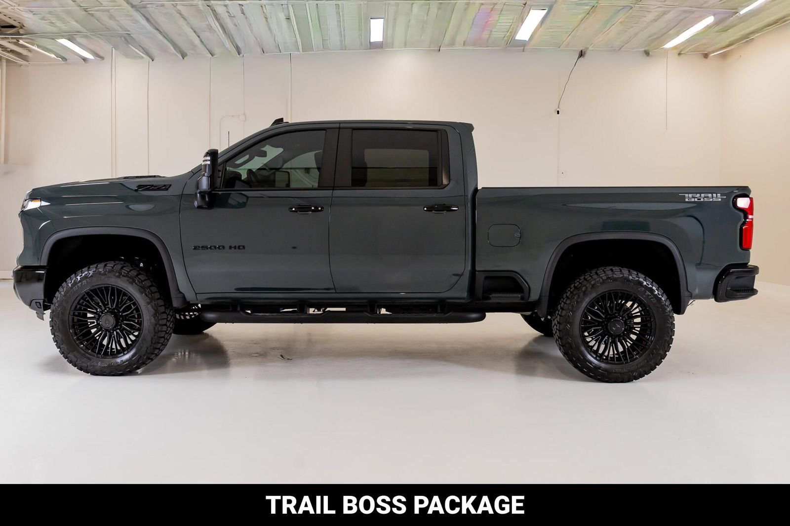 Used 2026 Chevrolet Silverado 2500 LT w/ Trail Boss Package AWD/4WD image 6