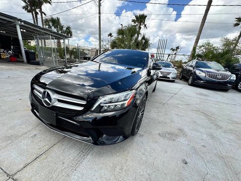 Used 2019 Mercedes-Benz C 300 Sedan image 18
