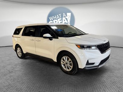 Used 2024 Kia Carnival LX