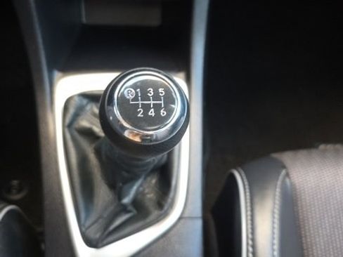 Used 2015 Toyota Corolla S image 20