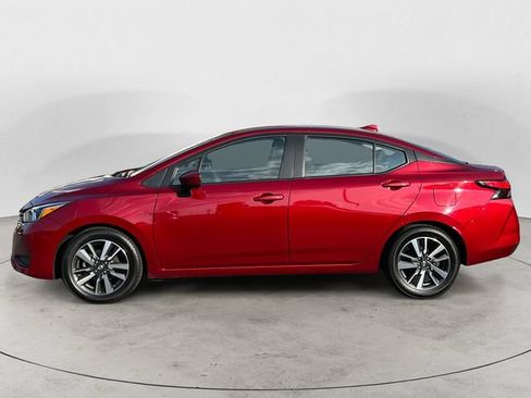 Used 2024 Nissan Versa SV FWD image 2