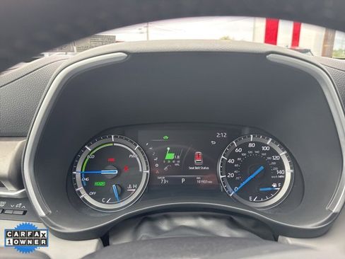 Used 2020 Toyota Highlander XLE image 31