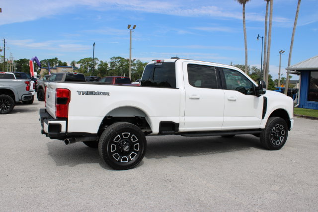 Used 2024 Ford F250 Lariat w/ Lariat Ultimate Package AWD/4WD image 13