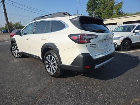 Used 2023 Subaru Outback Limited image 4