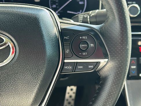 Used 2020 Toyota Avalon XSE w/ Carpet Mat Package image 11