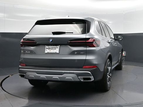 New 2026 BMW X5 sDrive40i image 7