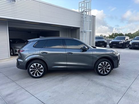 New 2026 Audi Q3 quattro 2.0T AWD/4WD image 4