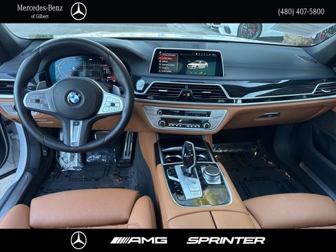 Used 2022 BMW 740i w/ M Sport Package RWD image 24