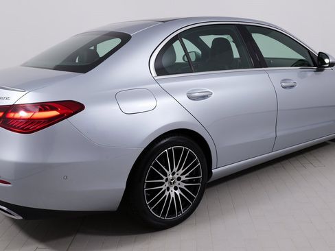 Used 2023 Mercedes-Benz C 300 4MATIC Sedan image 25
