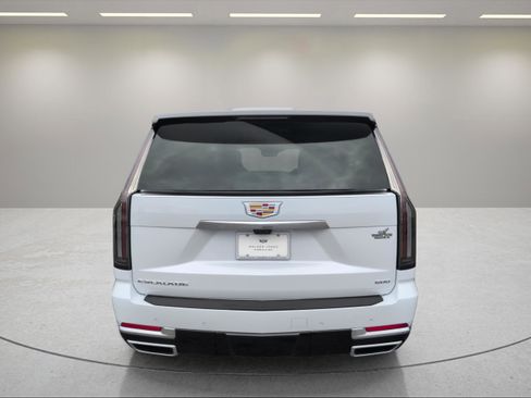 New 2026 Cadillac Escalade Platinum Luxury image 9