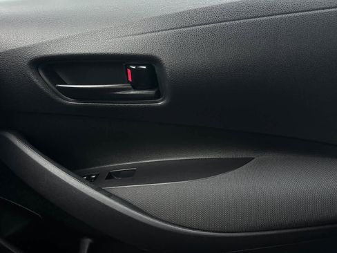 Used 2023 Toyota Corolla LE image 19