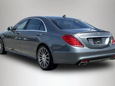 Used 2017 Mercedes-Benz S 550 Sedan image 4