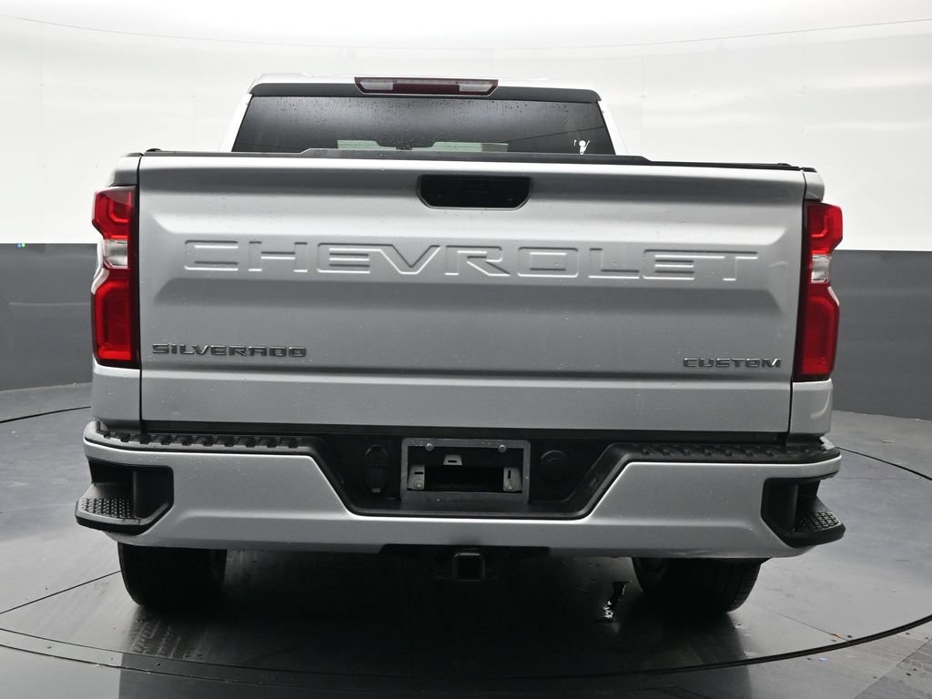 Used 2021 Chevrolet Silverado 1500 Custom RWD image 4