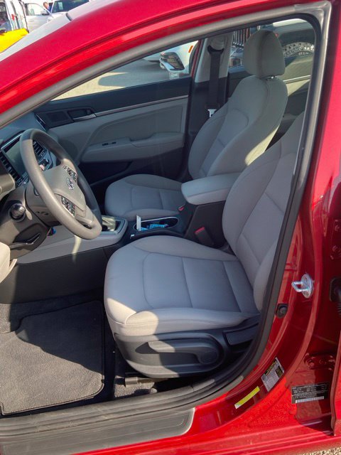 Used 2018 Hyundai Elantra SEL FWD image 9