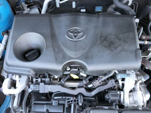 Used 2020 Toyota RAV4 XLE w/ Convenience Package AWD/4WD image 22