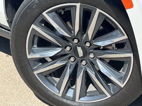 Used 2024 Cadillac Escalade ESV Sport w/ Touring Package image 11