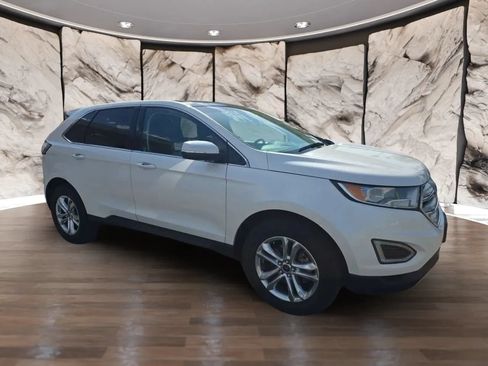 Used 2017 Ford Edge SEL w/ Equipment Group 201A FWD image 8