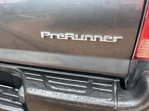 Used 2015 Toyota Tacoma PreRunner image 9