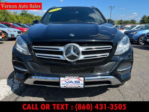 Used 2018 Mercedes-Benz GLE 350 4MATIC image 2
