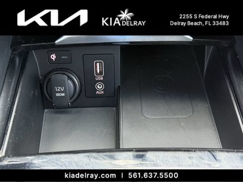 Used 2017 Kia Cadenza Technology FWD image 23