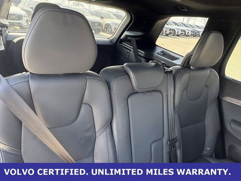 Certified 2024 Volvo XC90 B6 Ultimate w/ Lounge Package image 34