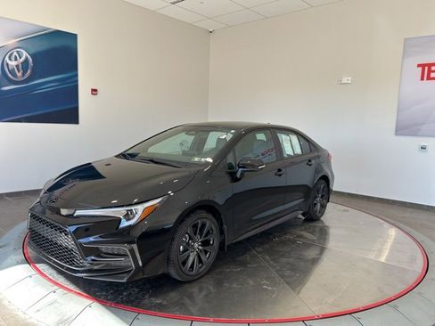 Certified 2024 Toyota Corolla SE image 2