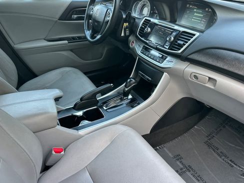 Used 2013 Honda Accord EX-L image 16