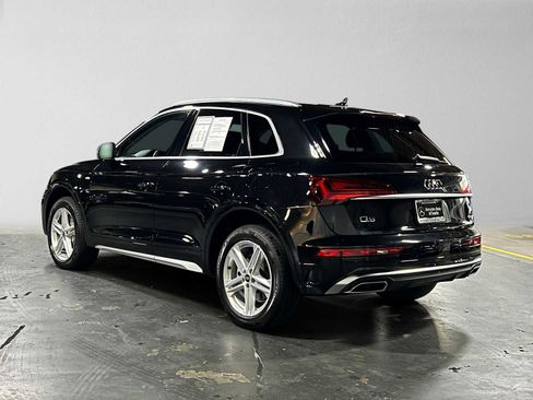 Used 2024 Audi Q5 e Premium w/ Convenience Package AWD/4WD image 5
