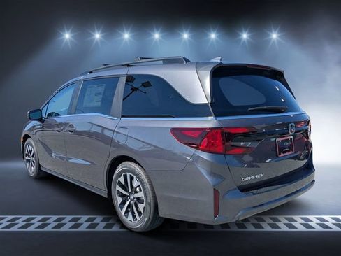 New 2026 Honda Odyssey EX-L image 5