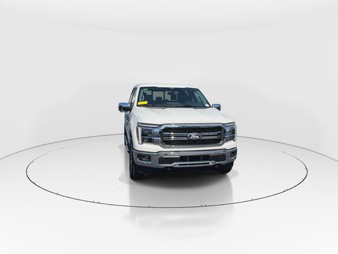 Certified 2025 Ford F150 Lariat w/ Equipment Group 501A Mid image 3