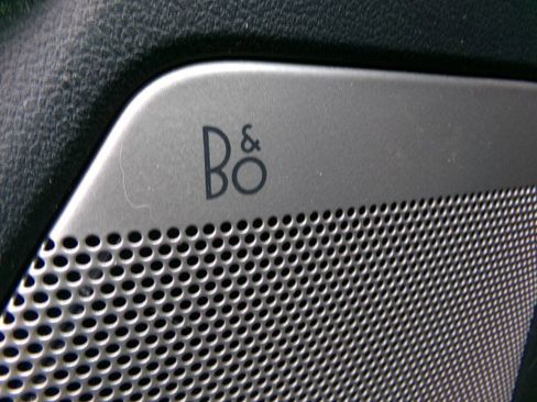 Used 2023 Ford F150 Lariat image 27